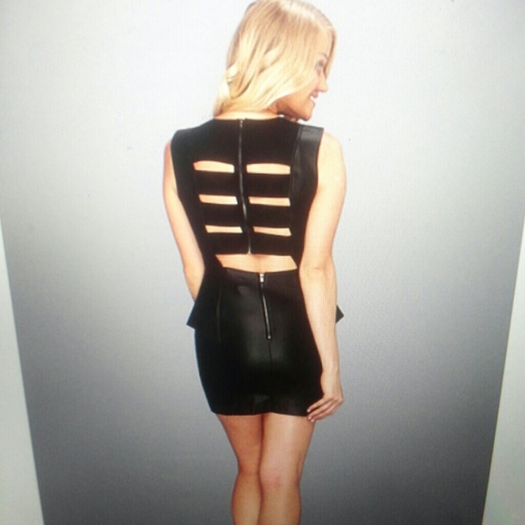 Dress - Picture 2 of 2