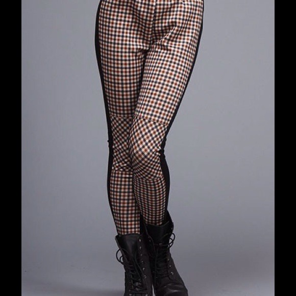 Checker print leggings