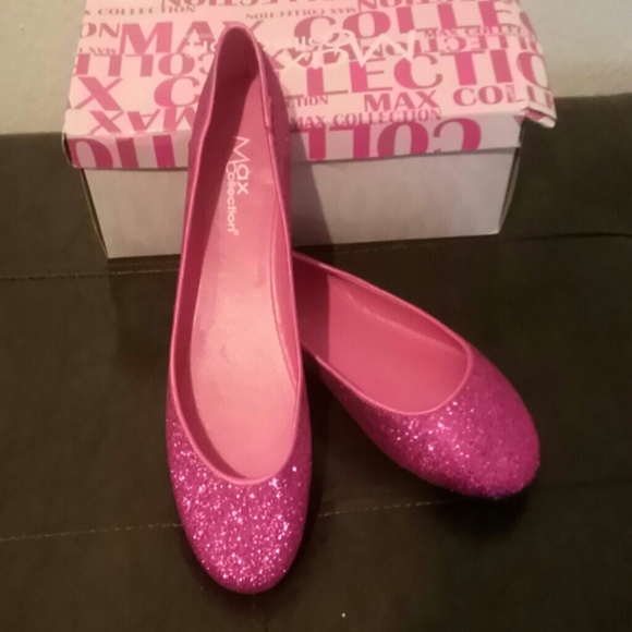 Max collection slip-ons