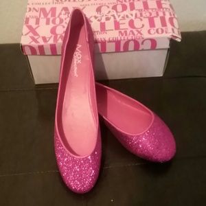 Max collection slip-ons