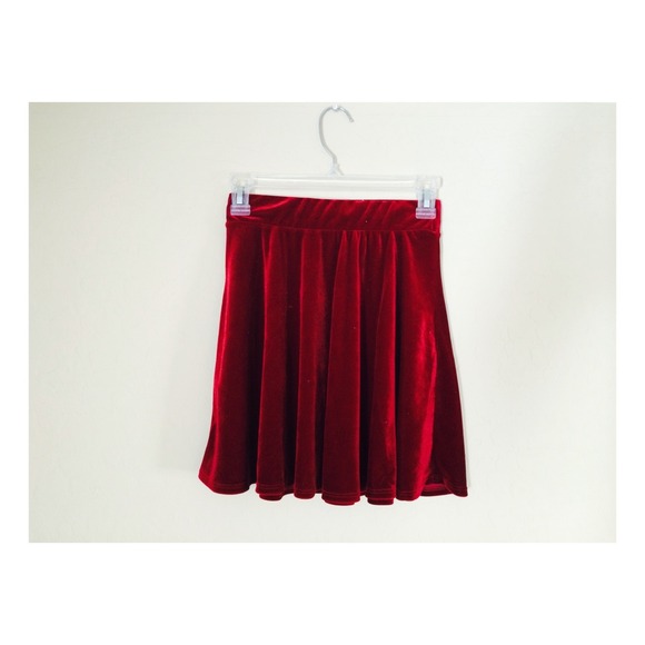 ❌TRADED❌Red/Maroon Velvet Skirt
