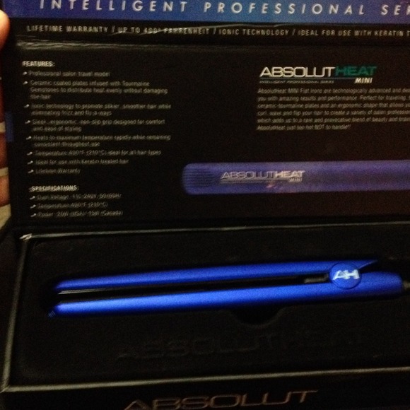 ABSOLUT HEAT mini flat Iron - Picture 2 of 4