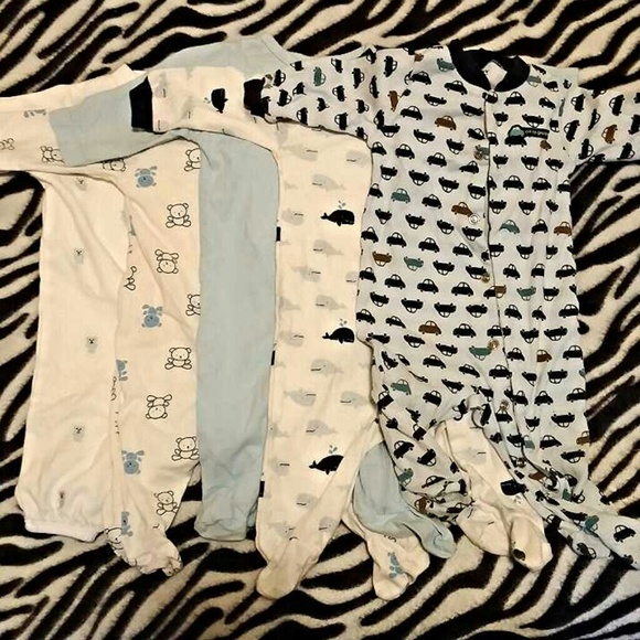 🌸Baby boy pjs ( 5pieces)
