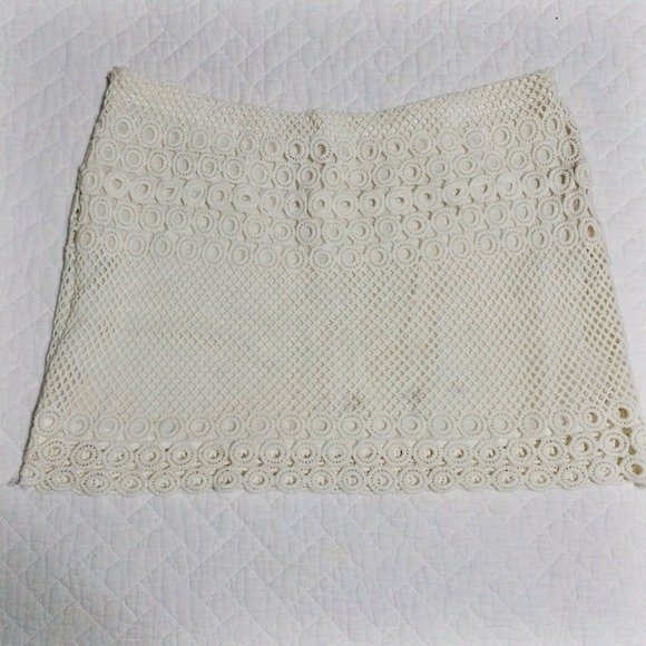 Olive Olivia white crocheted skirt