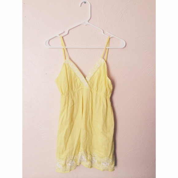 Forever 21 Summer Yellow Tank Top