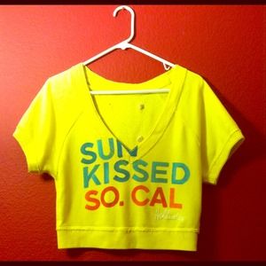 Sun kissed SoCal Hollister shirt
