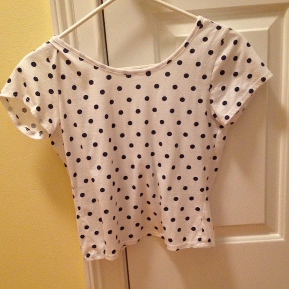 short sleeve shirt