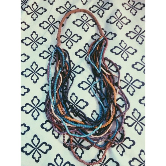 Cute tribal neckless!