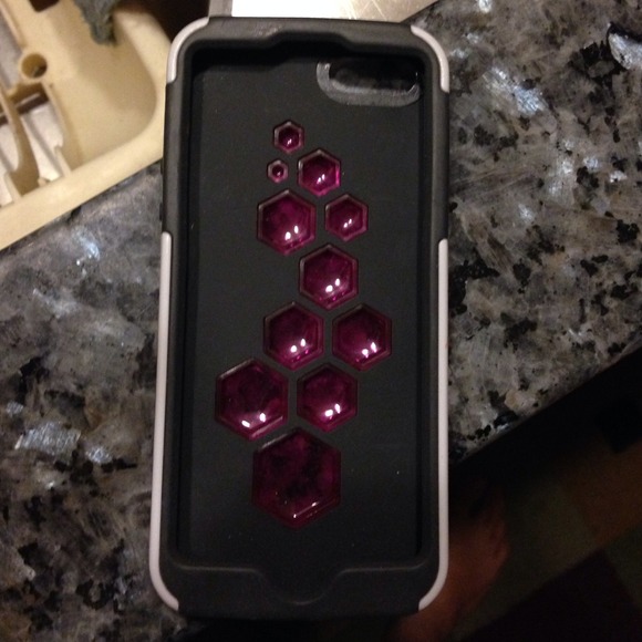 iPhone 5 case - Picture 2 of 3