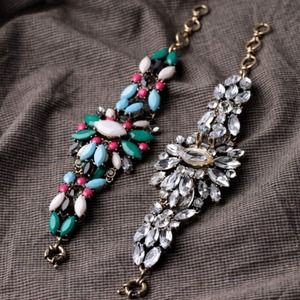 Clear Stone Vintage Flower Metal Bracelet