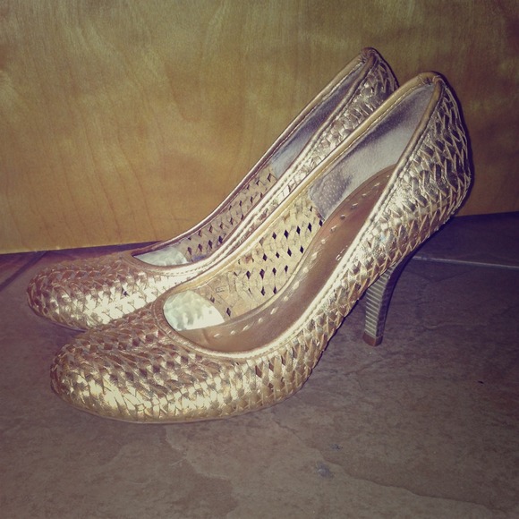 BCBGirls Metallic Gold High heels!
