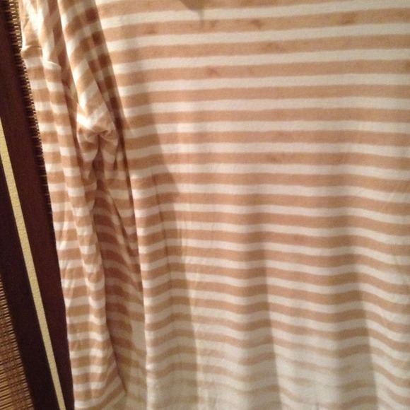 Joie soft Nash top. Super soft! Striped ombré - Picture 4 of 4