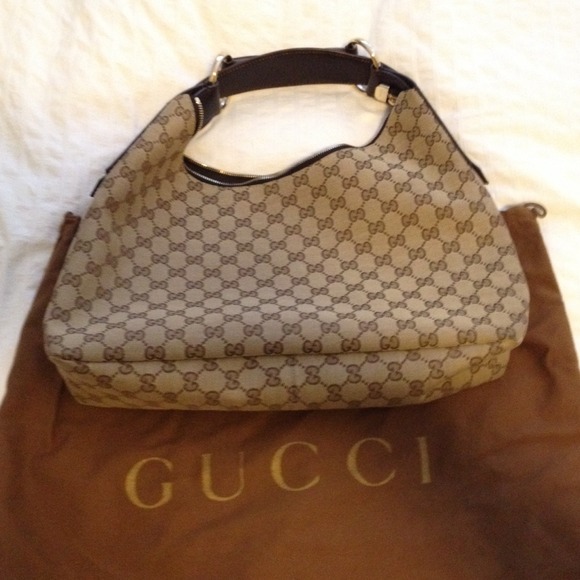 Gucci Hobo Style Handbag - Picture 2 of 4