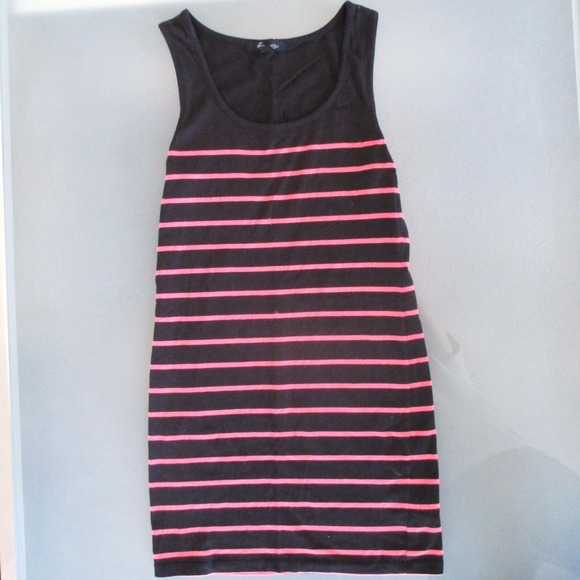 Forever 21 Dresses - Striped Bodycon Dress Forever 21 Dresses - Striped Bodycon Dress