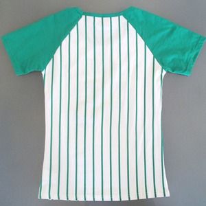 Oasap Tops - Graphic Print Baseball Tee Oasap Tops - Graphic Print Baseball Tee