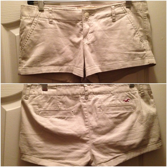 ❌SOLD❌Hollister Khaki Shorts