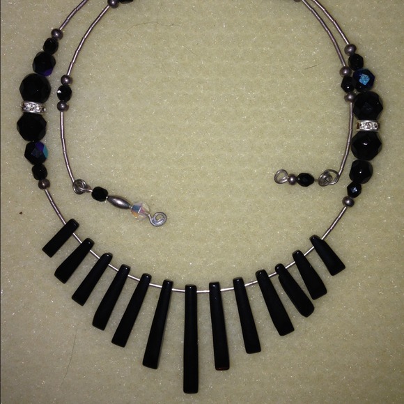 Choker.