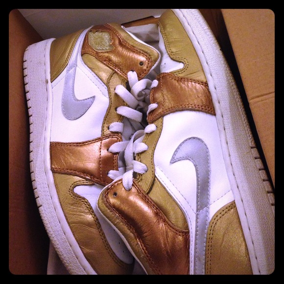 Air Jordan 1 Premium