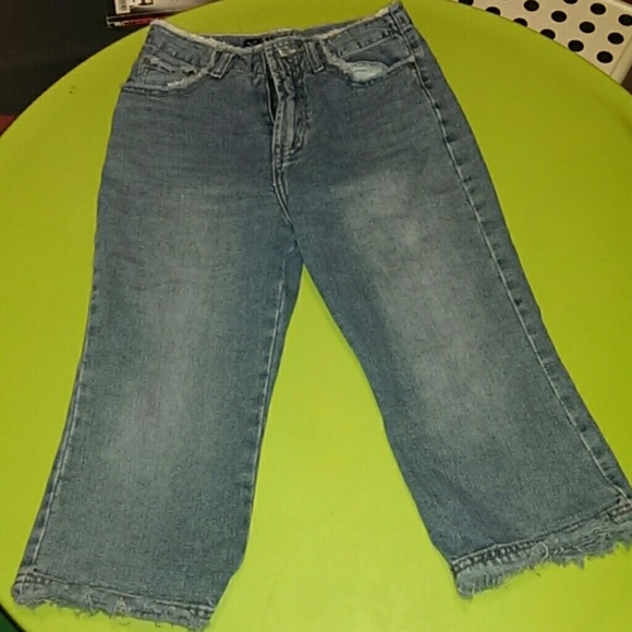 Jeans - Picture 2 of 4
