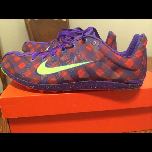 Trak shoes