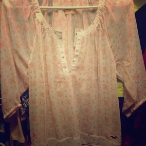 Hollister floral/polka dot blouse
