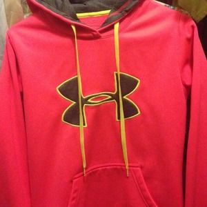 Under armour women's sweatshirt