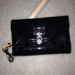 Michael Kors IPhone 4 wallet