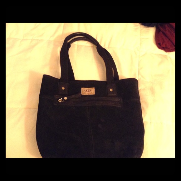 ❌SOLD OUT❌ Ugg Boot black purse wshearling inside!