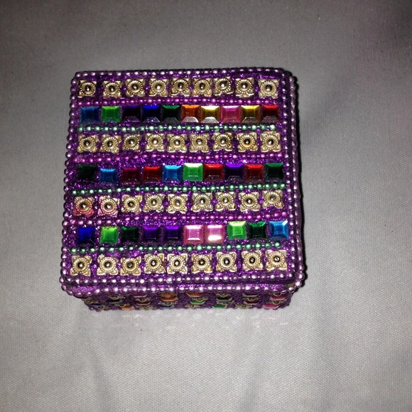 Beautiful little jewelry box