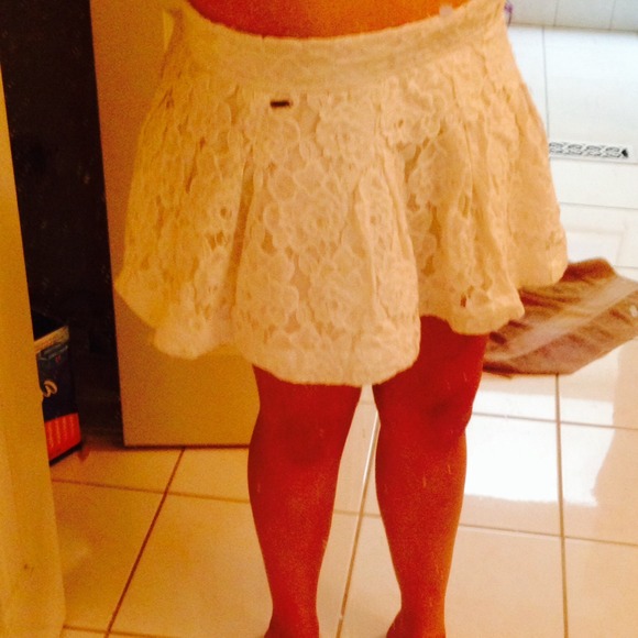 Hollister skirt