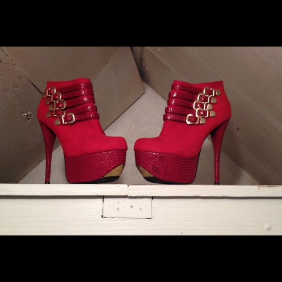 Sexy Red Heels