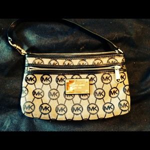 Michael Kors clutch