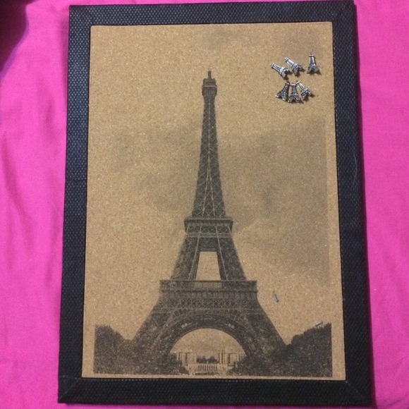 Eiffel Tower cork board!!