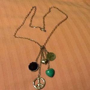 Fashion necklace