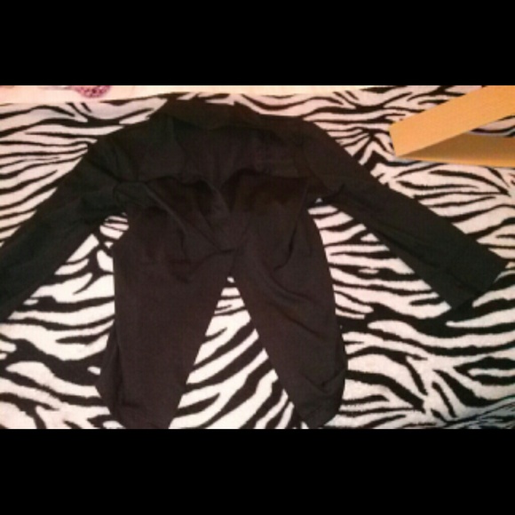 Top - Picture 2 of 2