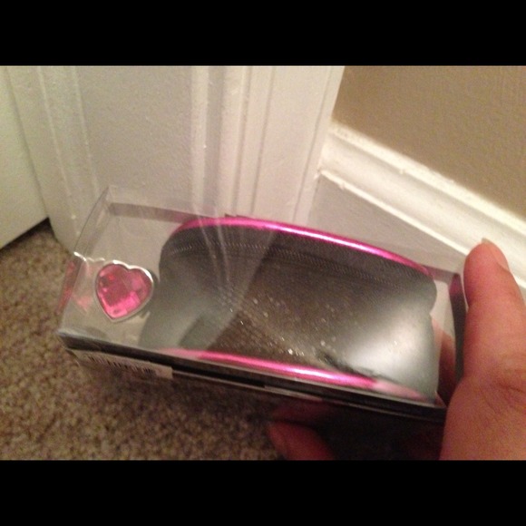 Jewelry Case - Picture 3 of 4