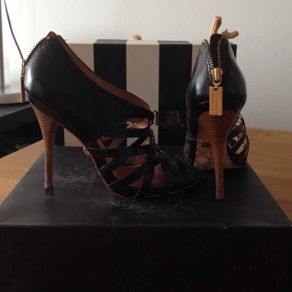 LAMB Black Leather Gladiator High Heel Sandals - Picture 2 of 2