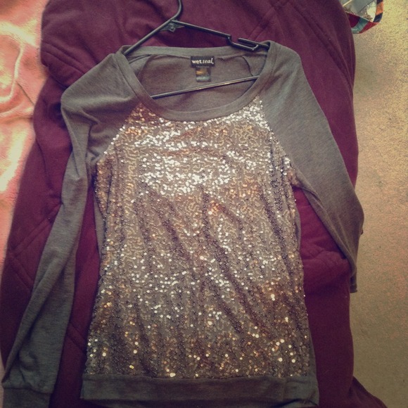 Sequined Long Sleeve Top