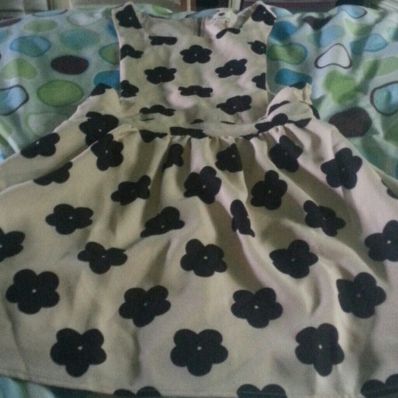 Overall dress