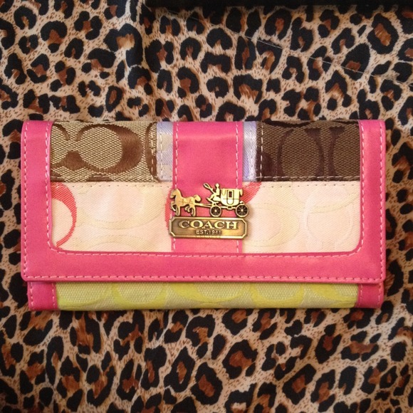 Coach wallet