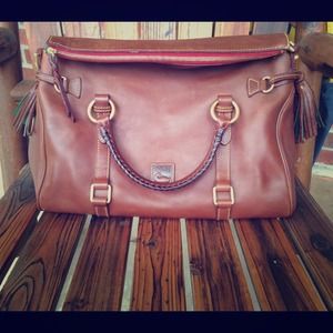 🎉Host pick🎉 Dooney and Bourke Purse!🎀