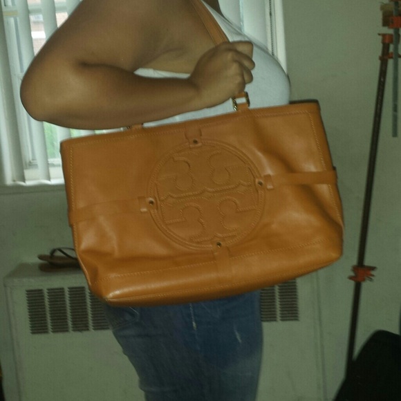 Tory Burch bag - Picture 2 of 4