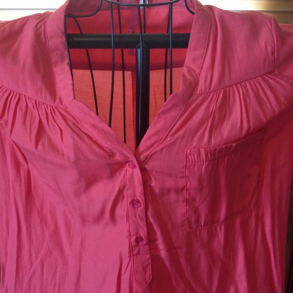 Coral Tunic - Picture 2 of 3