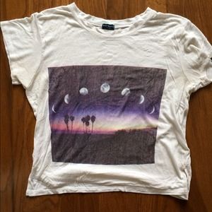 Brandy Melville moon scenery top