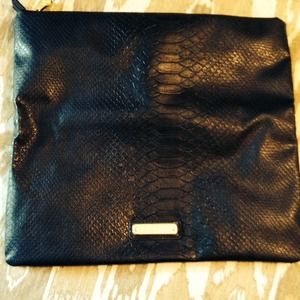 Steve Madden Clutch