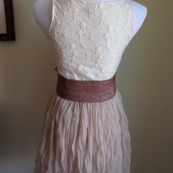 SOLD IN BUNDLE - Picture 3 of 4