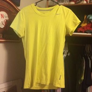 Nike dry fit cotton tee