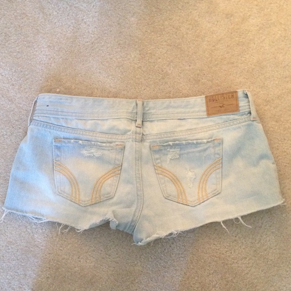 shorts - Picture 2 of 3