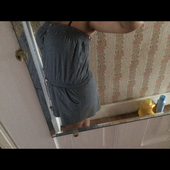 Beach dress - Picture 3 of 4