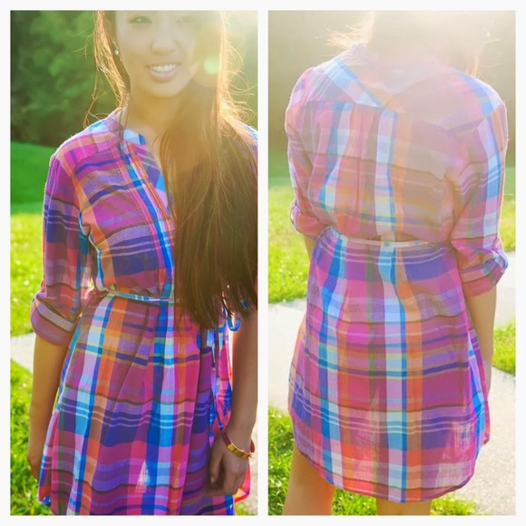 H&M Pretty Plaid Shirtdress, Belted, Small.